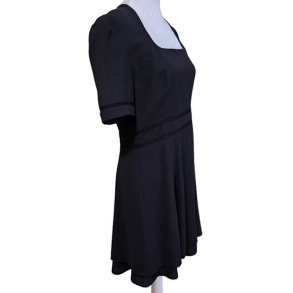 Liz Claiborne Dress Short Sleeve Black Knee Length Empire Waist Women's Size 10 - Picture 2 of 11